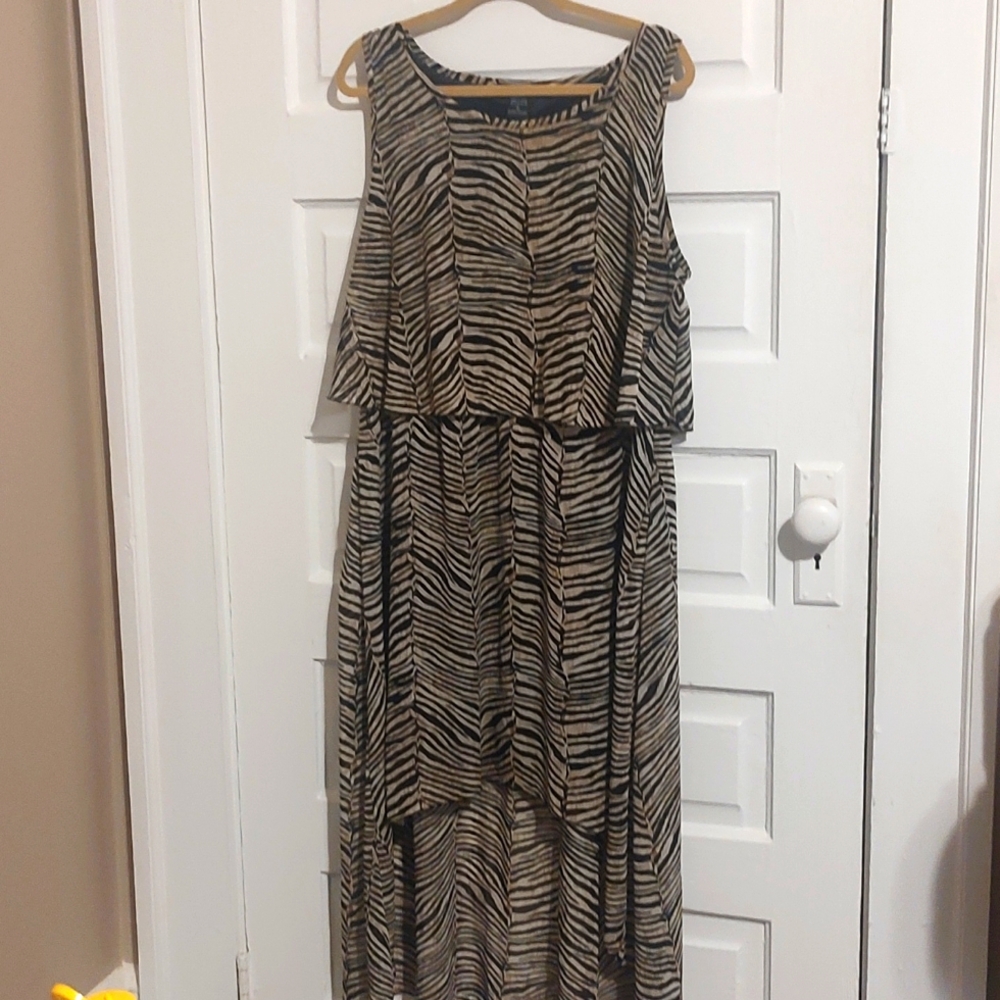 Robert Louis high low midi dress